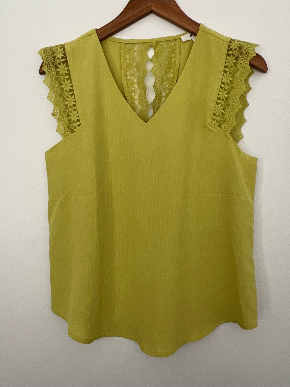 Mine Lime Green Lace-trim V-neck Camisole